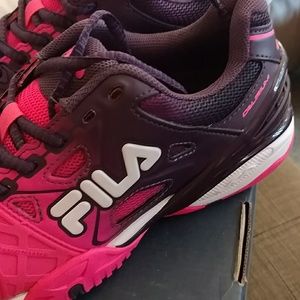 Fila Cage Delirium Tennis Court Shoes NWT Fila Cage Delirium Tennis Court Shoes NWT